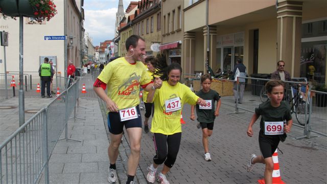 ../Images/BenefizlaufMerseburg2011 (64).jpg